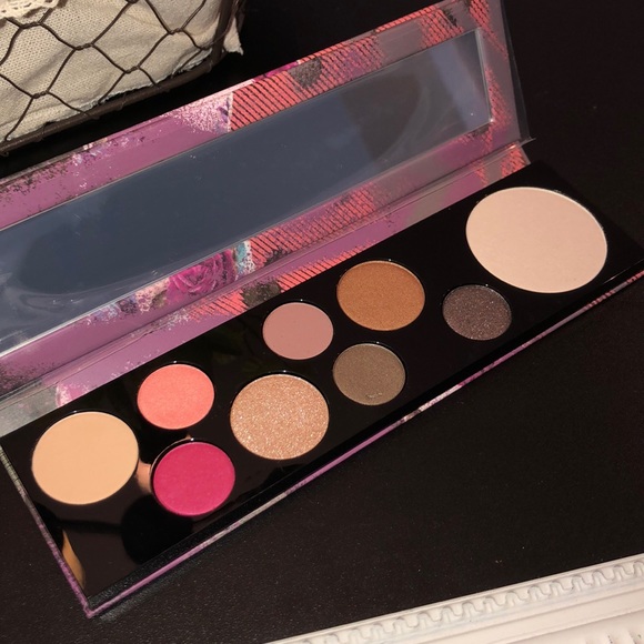 ✨NEW MAC Risk Taker Palette✨ - Picture 6 of 8